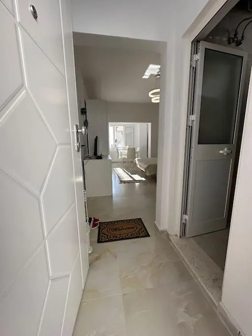 Stylish One Bedroom Apartment Durrës