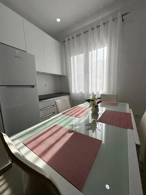 Stylish One Bedroom Apartment Durrës